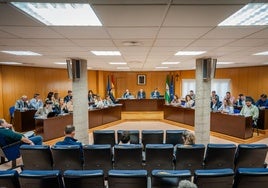 El Pleno Municipal celebrado este jueves en Roquetas fue uno de los más importantes del año por la aprobación de los presupuestos.