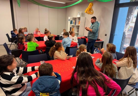 Uno de los momentos de la jornada de ocio en Roquetas.