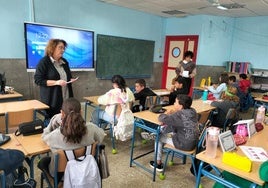 Una de las clases impartidas sobre estas temáticas en Vícar.