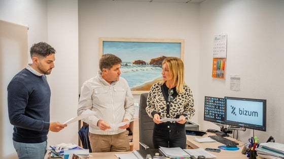 Roquetas avanza en la facilidad para realizar el pago de impuestos