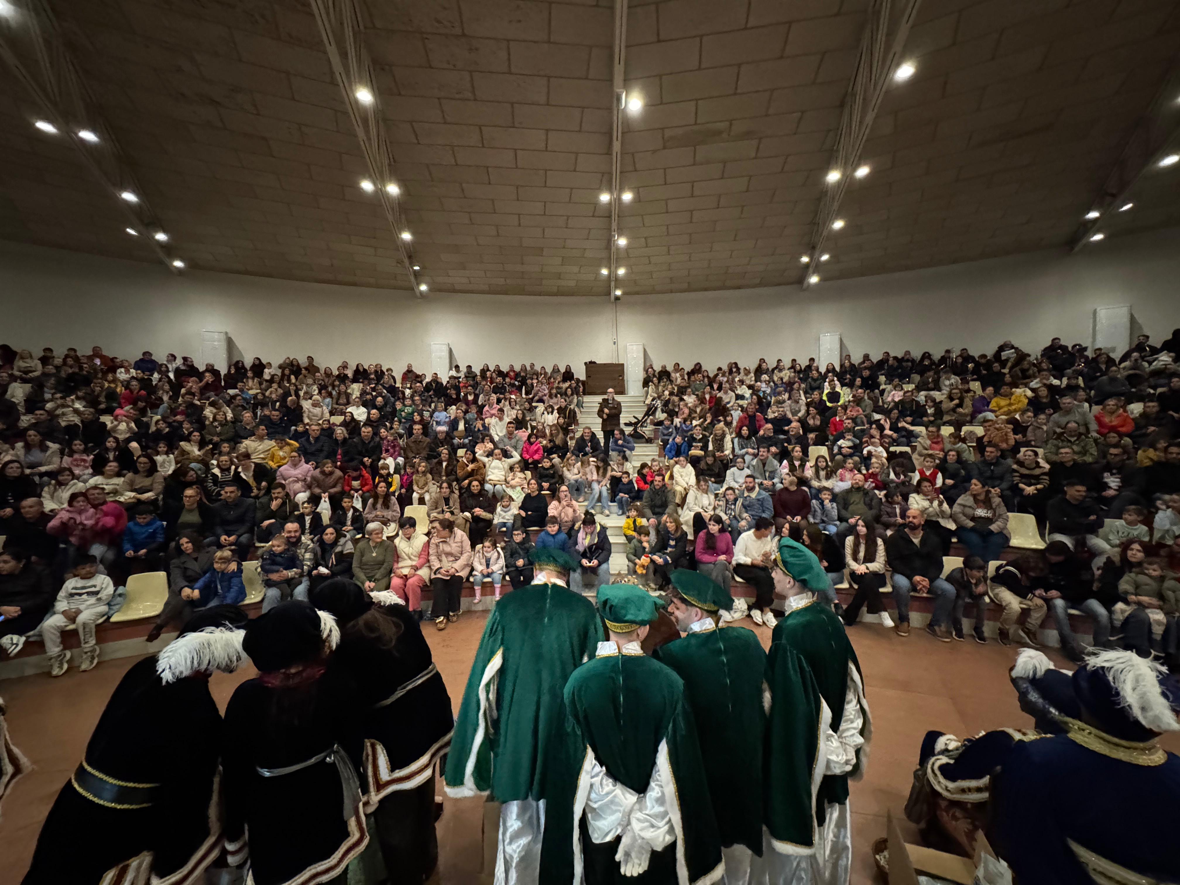 Así se vivió la Cabalgata de Reyes en Roquetas de Mar, Aguadulce y El Parador