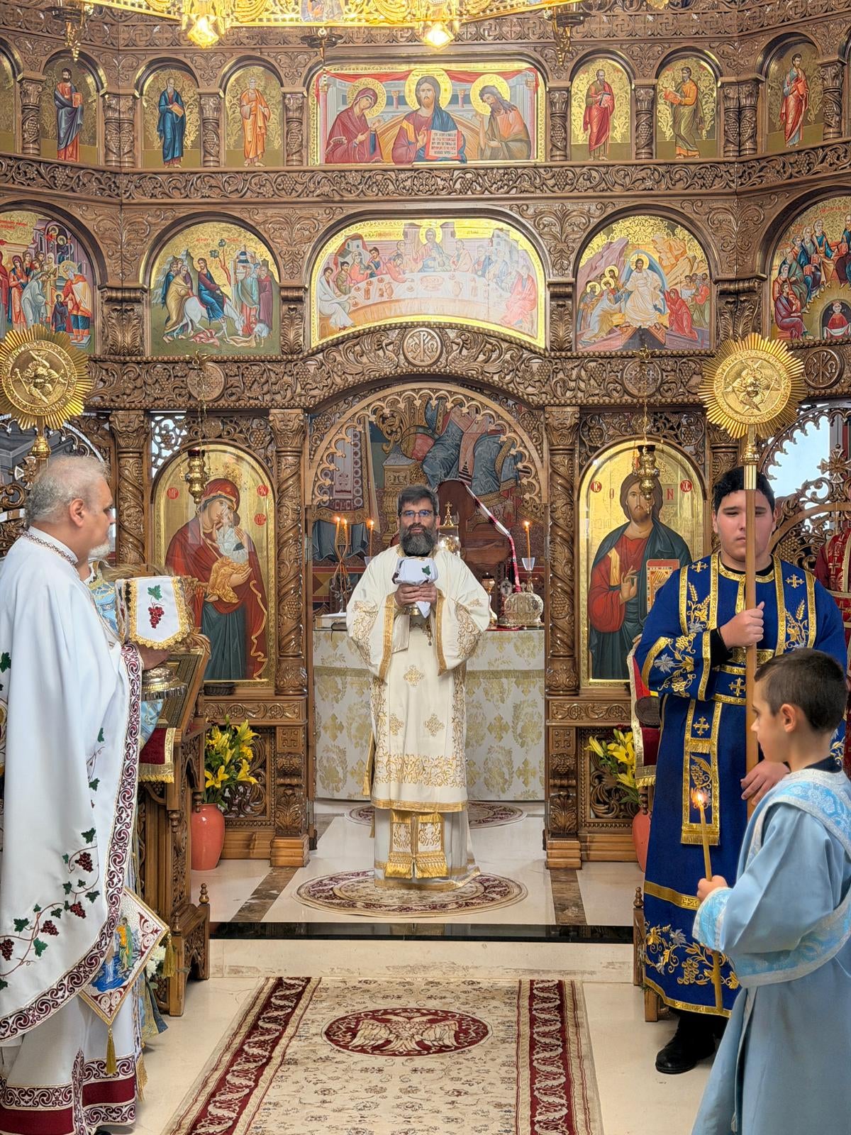 La Iglesia Ortodoxa Rumana de Roquetas celebra la misa del Bautismo del Señor