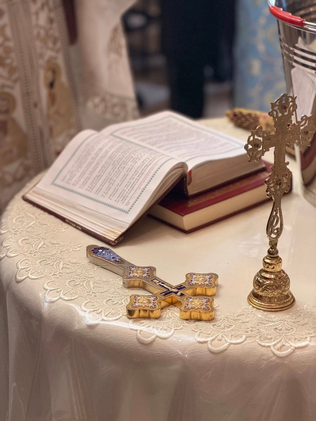 La Iglesia Ortodoxa Rumana de Roquetas celebra la misa del Bautismo del Señor