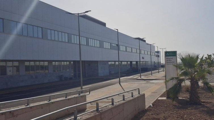 La Junta licita por 14 millones de euros el equipamiento del Hospital de Roquetas