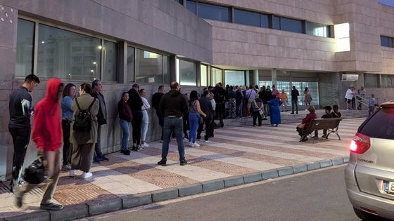 Exigen a Amat que deje de «mirar para otro lado» ante el colapso sanitario del municipio