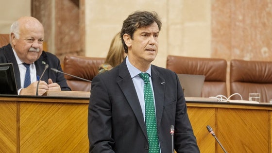 Juanma Moreno impulsa la educación en Roquetas con una inversión en el nuevo IES Las Marinas