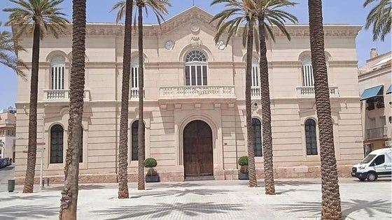 El Obispado de Almería responde a la Hermandad del Santísimo Cristo del Mar y María Santísima de las Angustias
