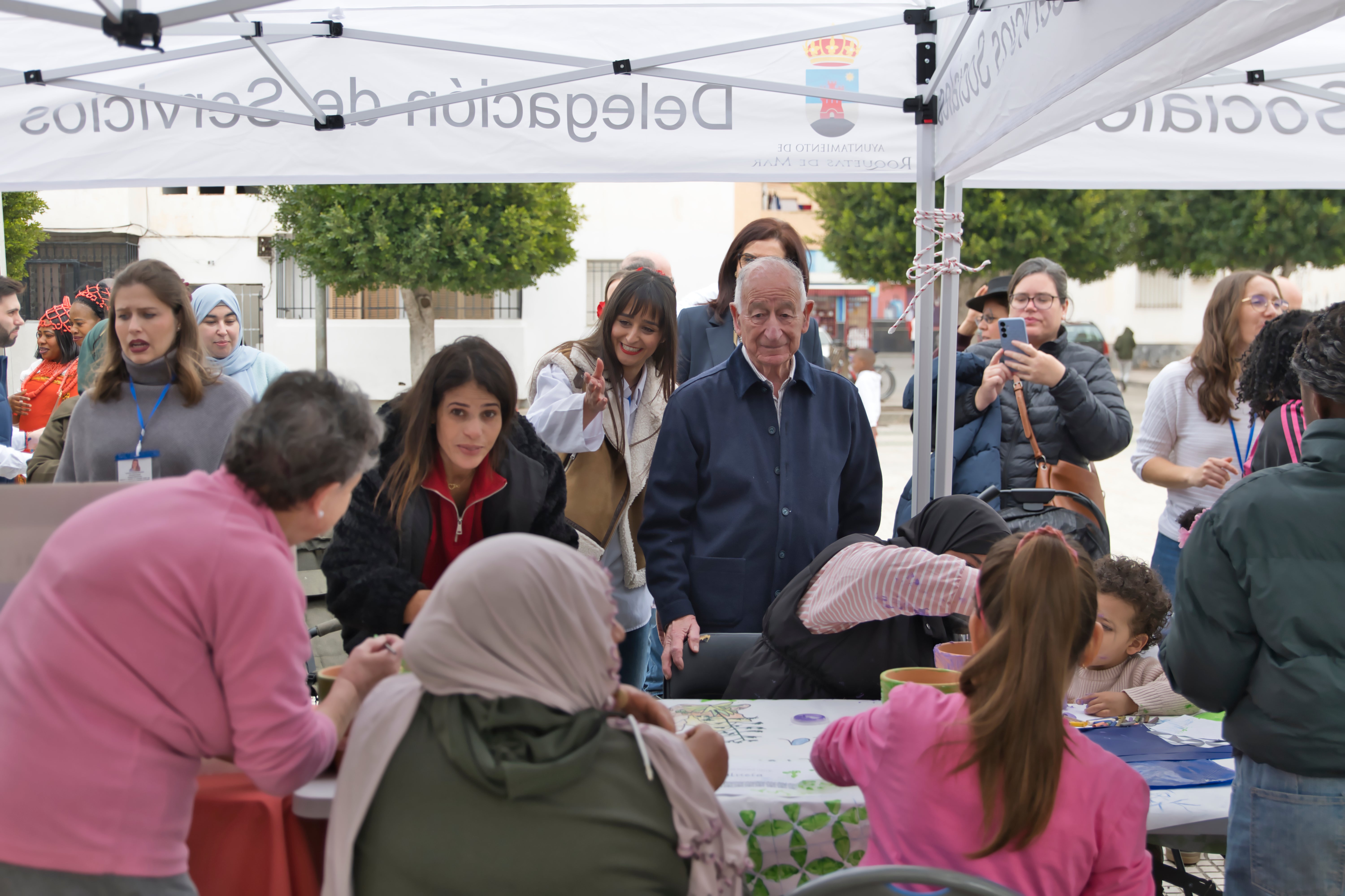 Roquetas celebra las tradiciones migas por Andalucía, en imágenes