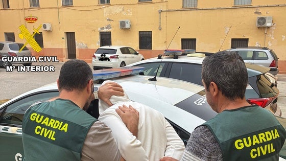 A prisión por  robar a punta de hacha a dos mujeres en Roquetas