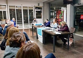 Una de las reuniones llevadas a cabo en los últimos días.