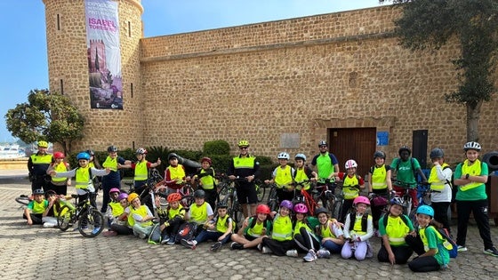 Ruta ciclista y taller de mantenimiento para fomentar la educación vial en el CEIP Francisco Villaespesa