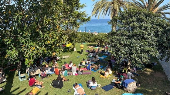Regresa el YogaSur Fest bajo el lema 'Arena, Yoga y Sal'