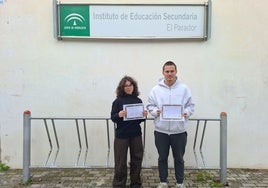 Los alumnos vencedores en las Olimpiadas Filosóficas.