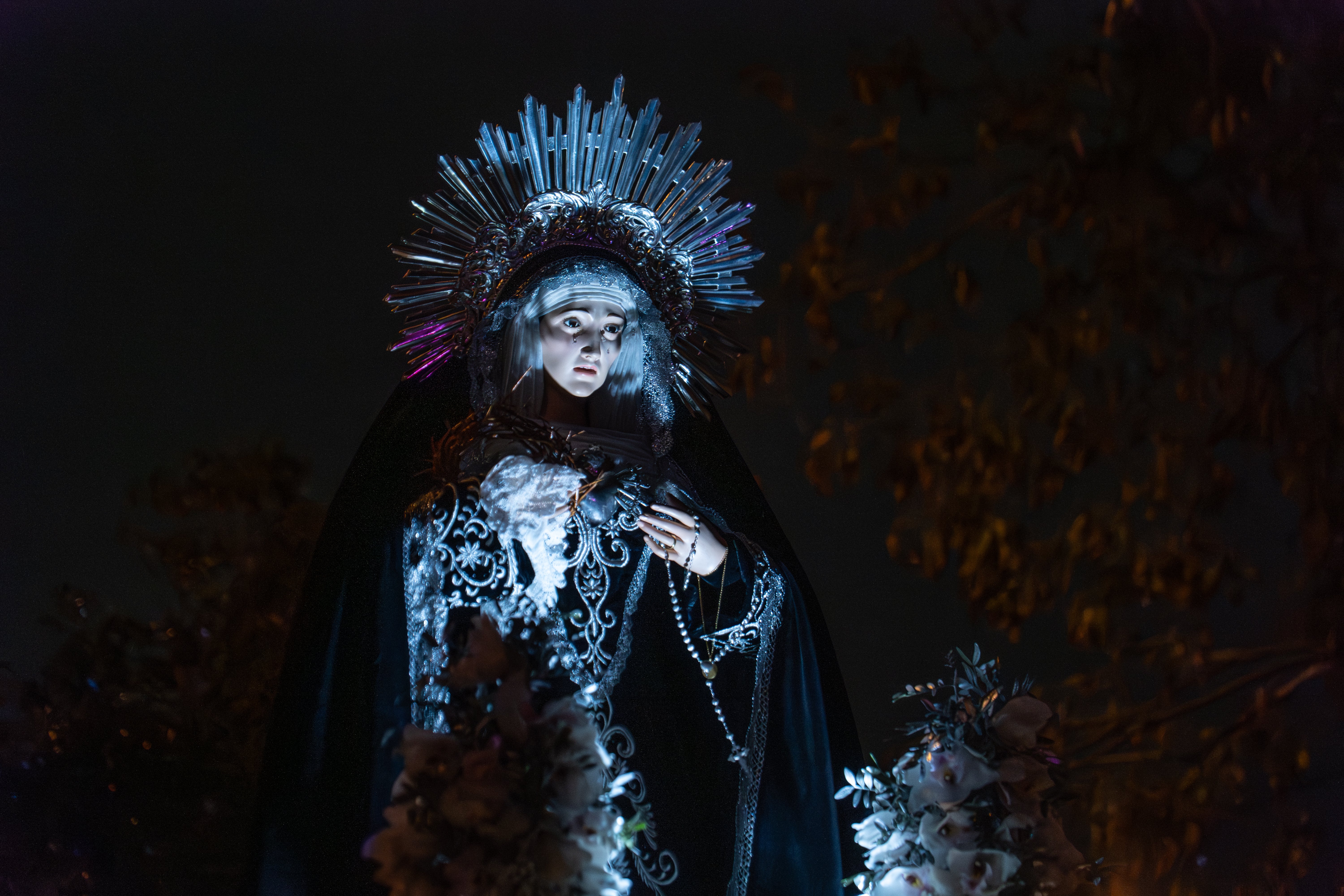 Roquetas se vuelca con el inicio de Semana Santa en El Solanillo