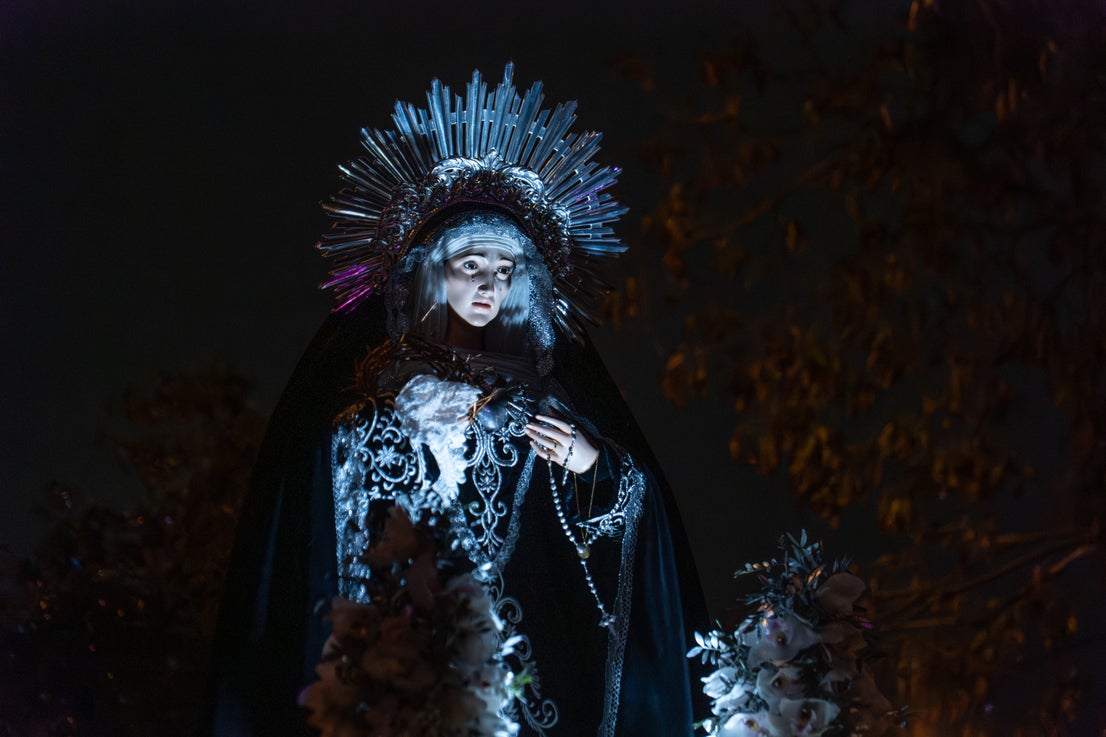 Roquetas se vuelca con el inicio de Semana Santa en El Solanillo