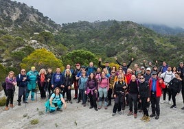 Un momento de la ruta de senderismo.