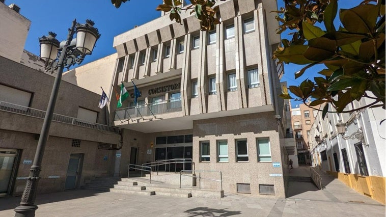 Así distribuirá Roquetas sus servicios durante las obras del nuevo Ayuntamiento