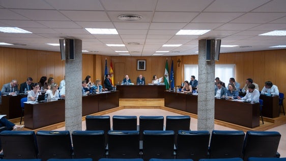 Roquetas sacará por cuarta vez la licitación del bus urbano