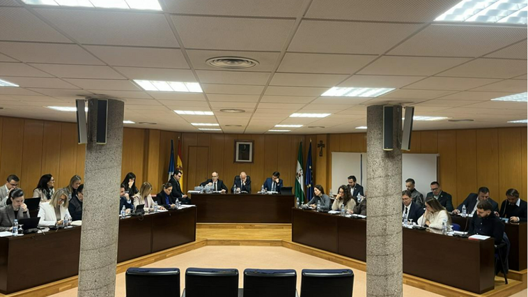 Plan de Baldeo e instalación de una estación ITV en Roquetas, entre los temas del Pleno