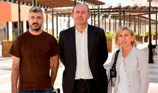 La oposición protesta por la falta de información de la Comisión de este lunes