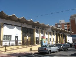 Amat anuncia el «inminente» inicio de las obras de reforma del mercado de abastos