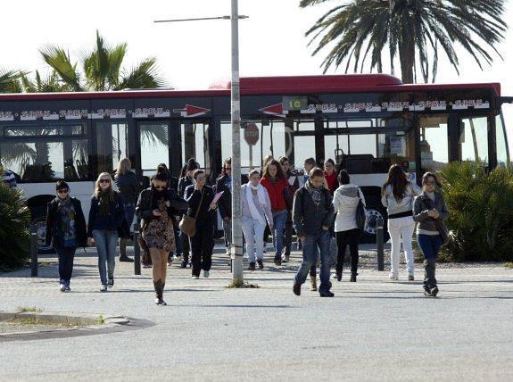 Ciudadanos asegura estar trabajando en un bonobus para universitarios con ahorros del 33%