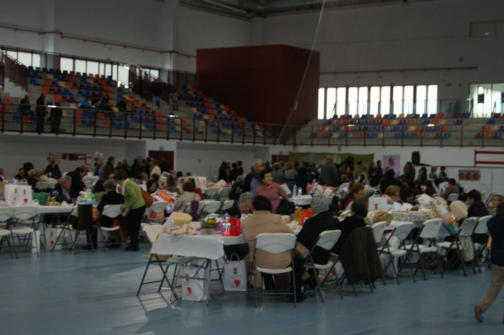 El Palacio de los Deportes de Vícar preparado para acoger el domingo la gran fiesta provincial del bolillo
