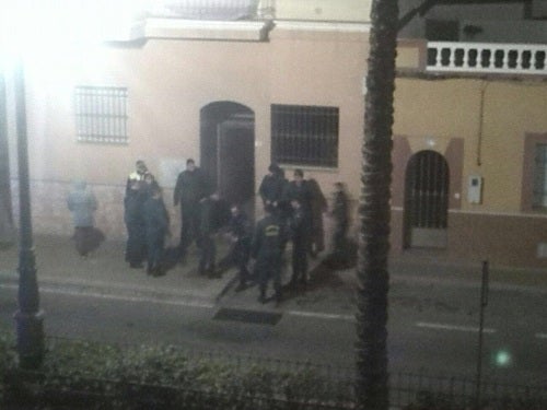 El tiroteo de anoche en la zona de las 200 Viviendas acaba con un arma de fogueo intervenida, pero sin detenidos