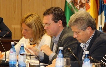 Ciudadanos propone bonificaciones a las empresas que generen empleo local