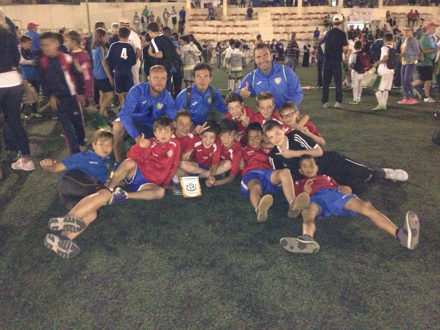 Los pequeños jugadores durante el torneo disputado en Marruecos. 