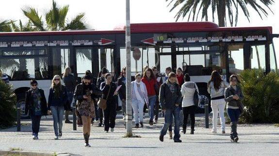 C´s propone un nuevo bonobús estudiantil para facilitar los desplazamientos a la capital