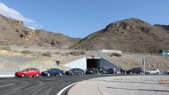 IU desvela que la Fiscalía ya investiga el semienlace inaugurado el sábado