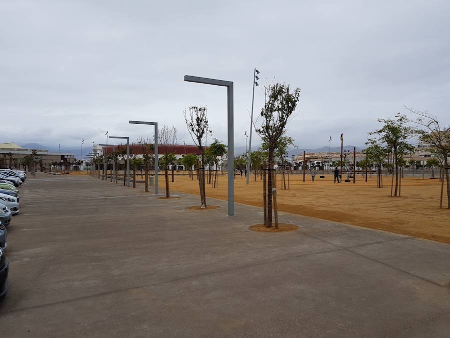 Amat recepciona el parque de Los Bajos mientras llueven las críticas por su diseño