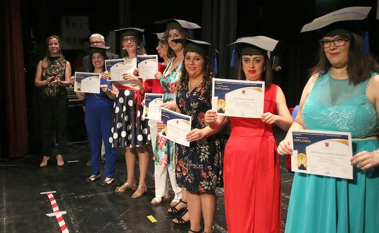 Aprompsi desarrolló su gala de fin de curso con actuaciones y graduación