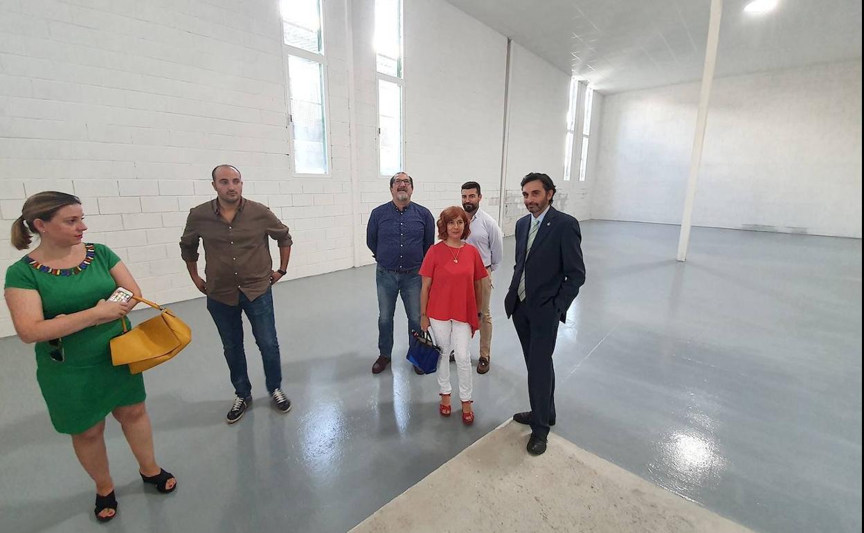 Finalizan las obras de las seis naves destinadas a alojamiento empresarial en La Alberquilla