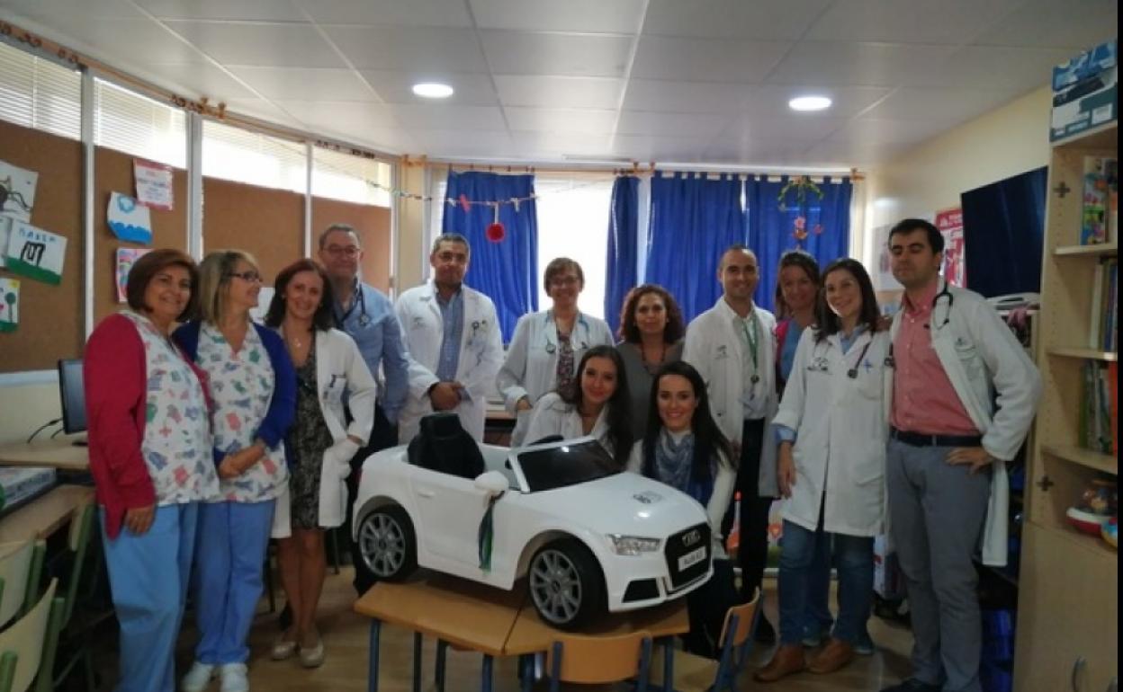 Solidaridad en Jaén | Los niños del Hospital de Úbeda irán al quirófano en un coche eléctrico