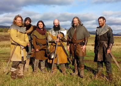 Imagen secundaria 1 - Roberto caracterizado para algunas de las producciones en las que ha trabajado.