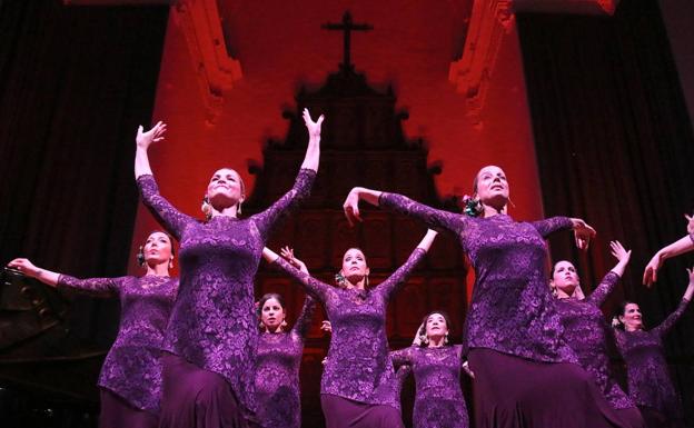 Participación de la Escuela Municipal de Danza.