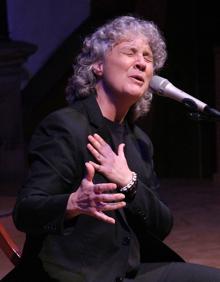 Imagen secundaria 2 - Maui, Ana Corbel y Mayte Martín.