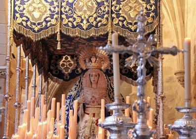 Imagen secundaria 1 - Imágenes del pasado año del Cristo de la Pasión y de la Virgen de Gracia.