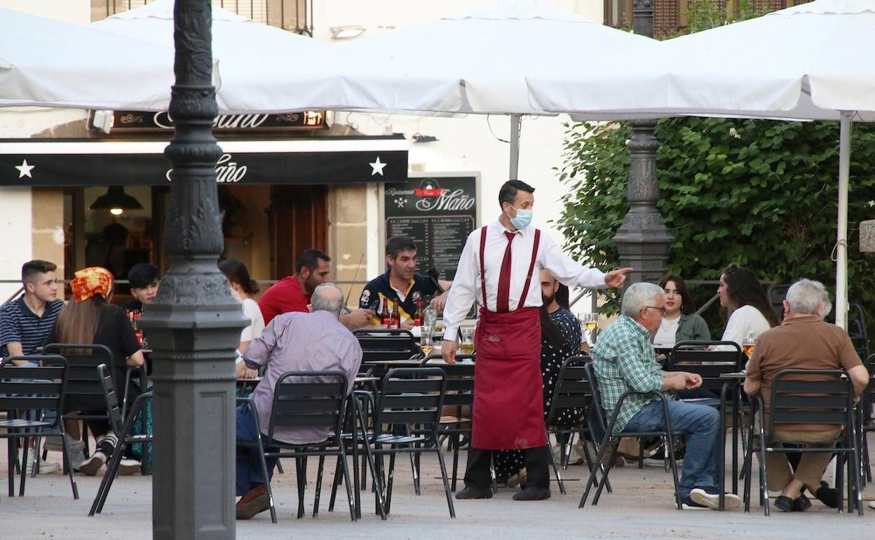 Alciser valora positivamente la agilidad en los trámites para las terrazas