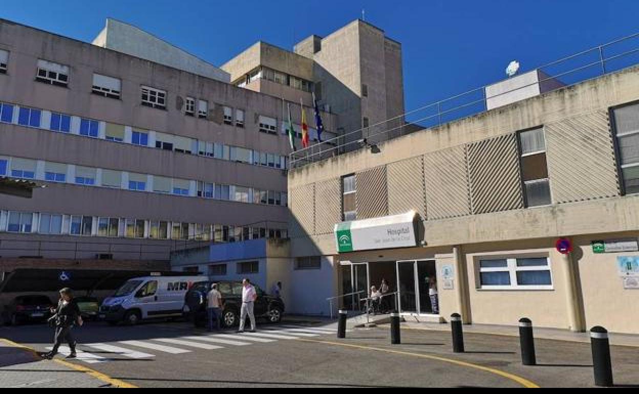 Herido un motorista de 34 años en Úbeda al chocar contra un camión
