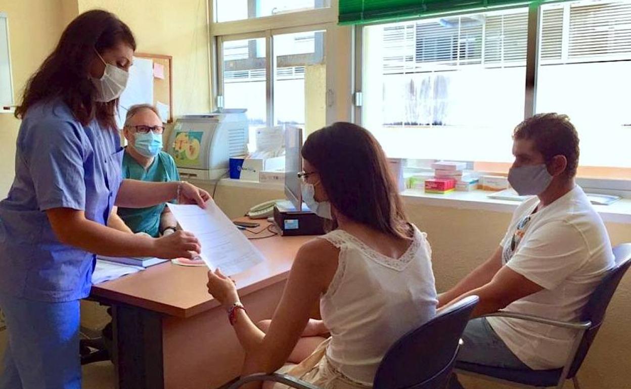 El hospital de Úbeda potencia el abandono del tabaco en embarazadas