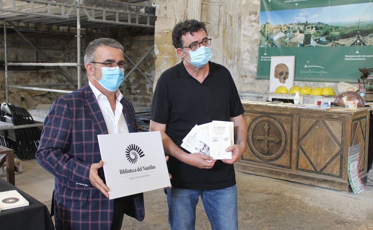 La Biblioteca Nautilus rinde homenaje a Muñoz Molina y promueve la cultura en Úbeda