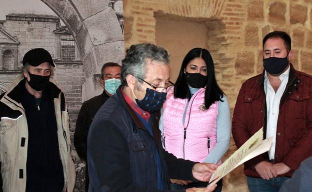 Reconocimiento a los responsable de Ermita Madre de Dios.