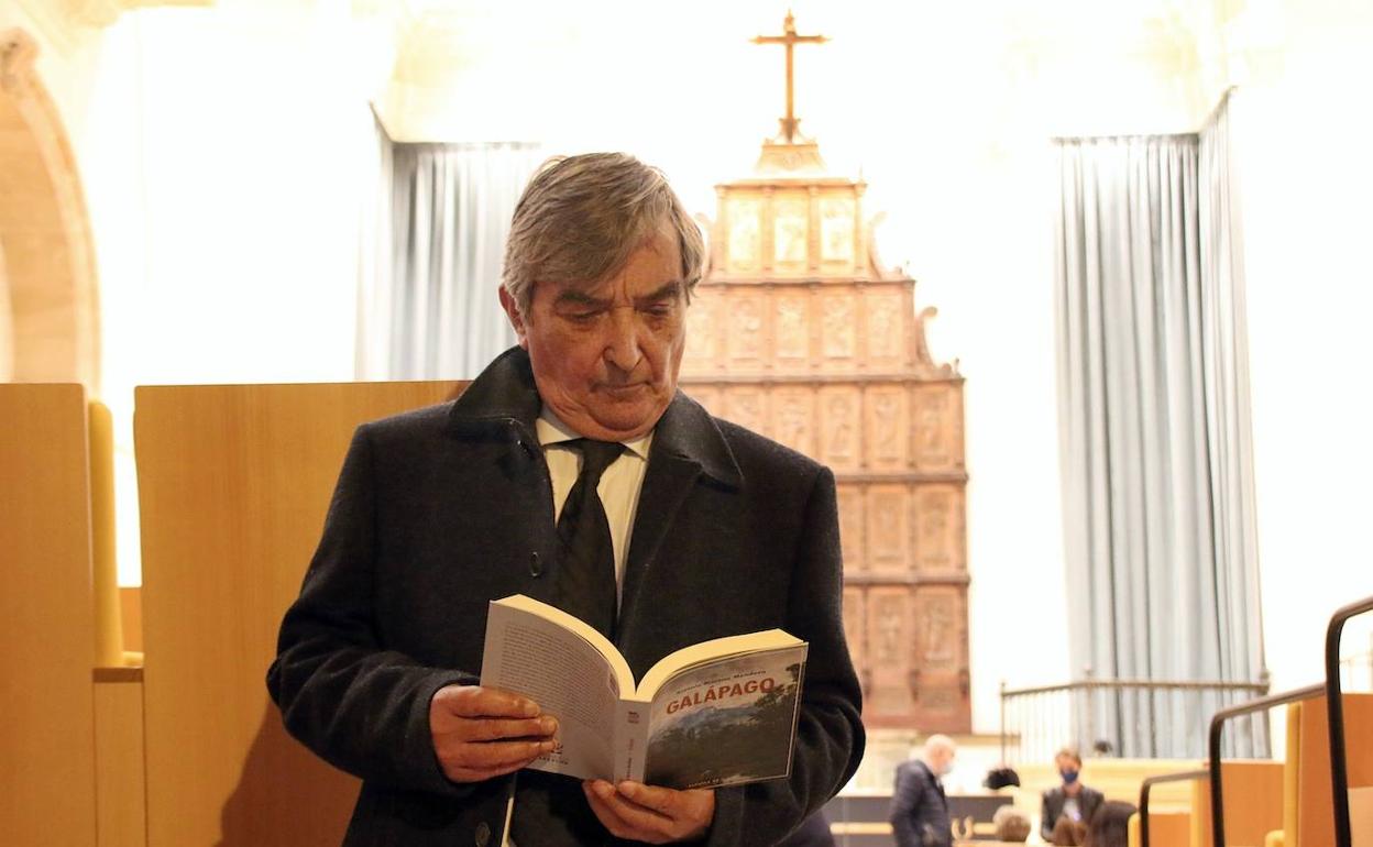 Arsenio Moreno presentó 'Galápago', su última novela