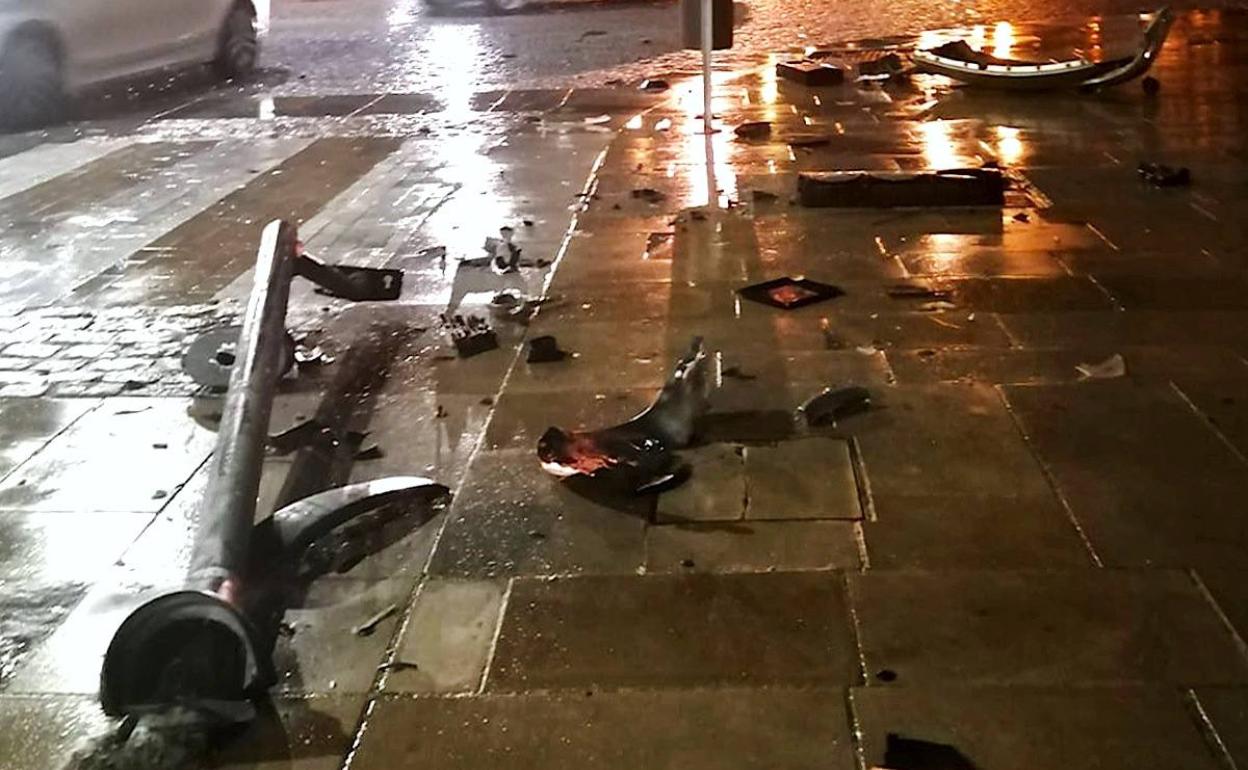 Huye de la Policía tras colisionar con un semáforo en Úbeda y acaba detenido
