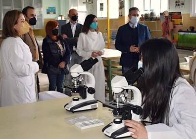 Imagen secundaria 1 - Algunas imágenes de la visita.