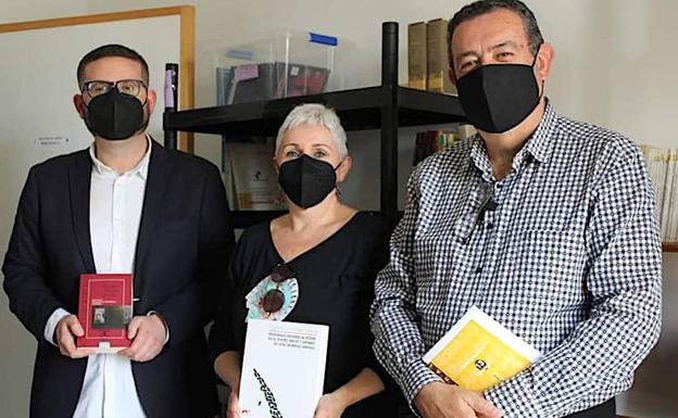 Inauguración de la biblioteca.