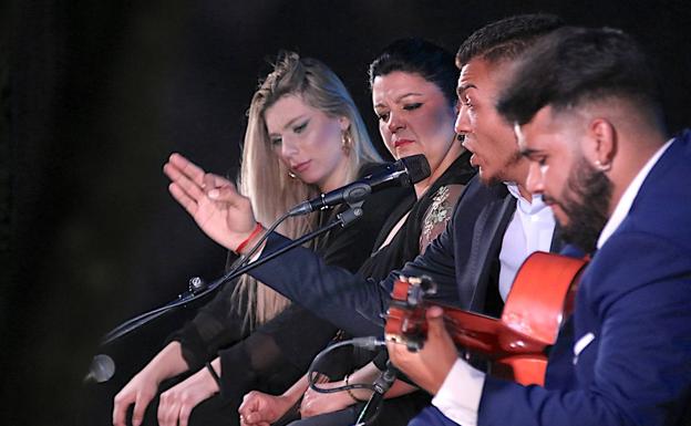 Imagen principal - El Boleco, exposición de la AFU y La Debla.